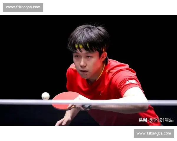 王楚钦笑对互动丢分！1-0 呼喊点燃胜负欲，国乒顶流上演反差萌